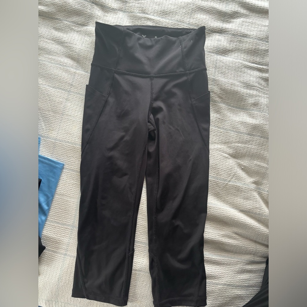 Xersion Small Capri Leggings